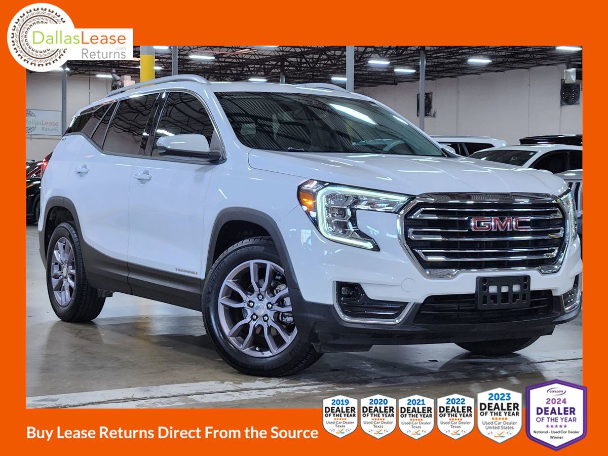 Used 2022 GMC Terrain SLT image 1