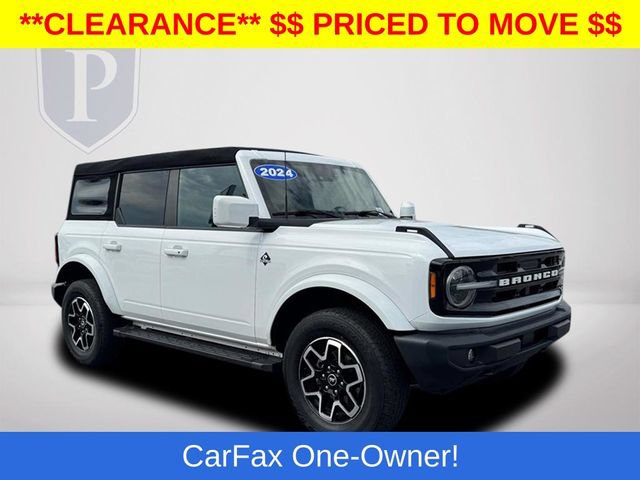 Used 2024 Ford Bronco Outer Banks AWD/4WD image 2
