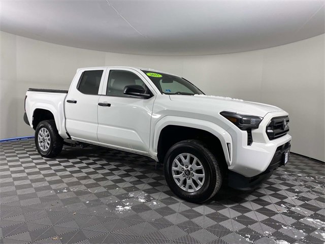 Used 2025 Toyota Tacoma SR