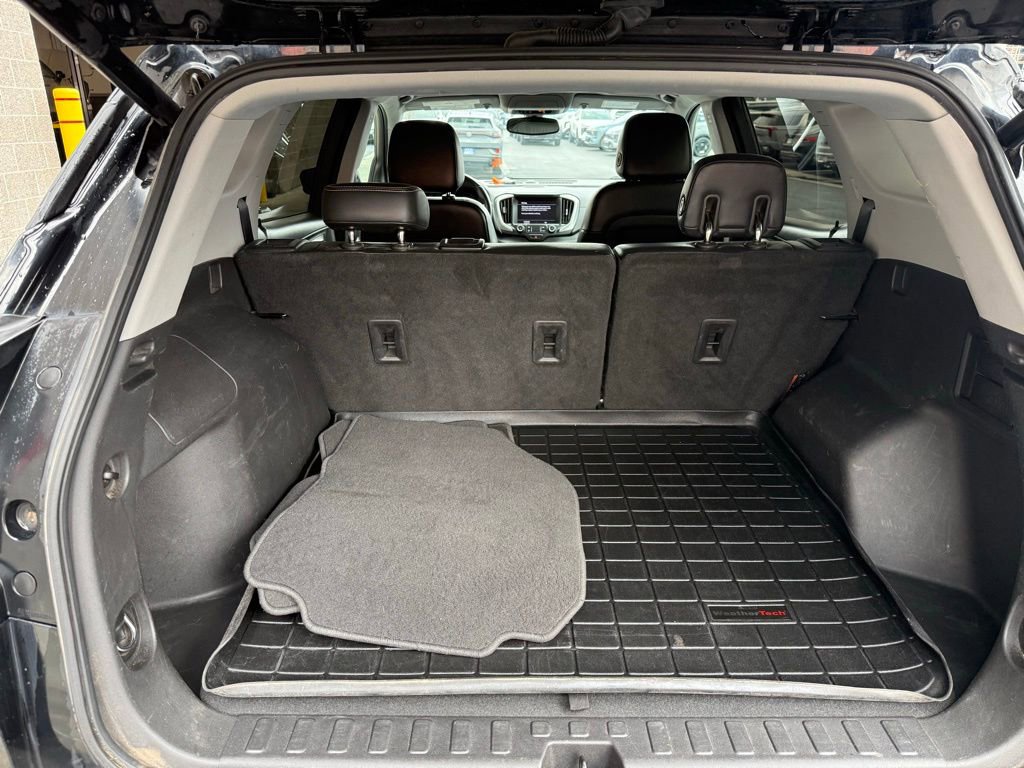 Used 2019 GMC Terrain SLT w/ Preferred Package AWD/4WD image 25