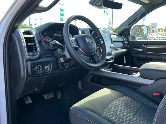 New 2026 RAM 3500 Big Horn AWD/4WD image 11