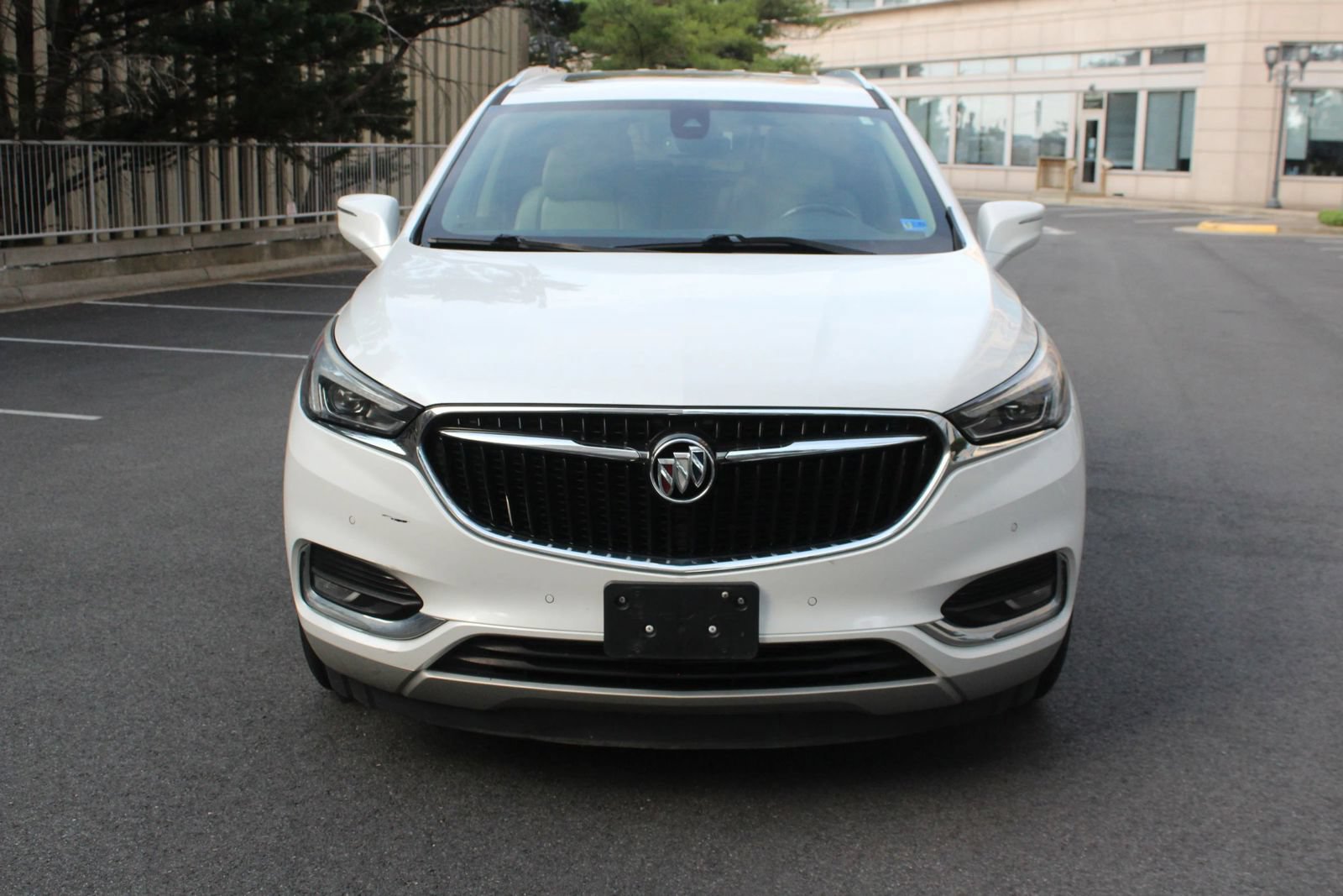 Used 2018 Buick Enclave Premium w/ Experience Buick Package AWD/4WD image 3