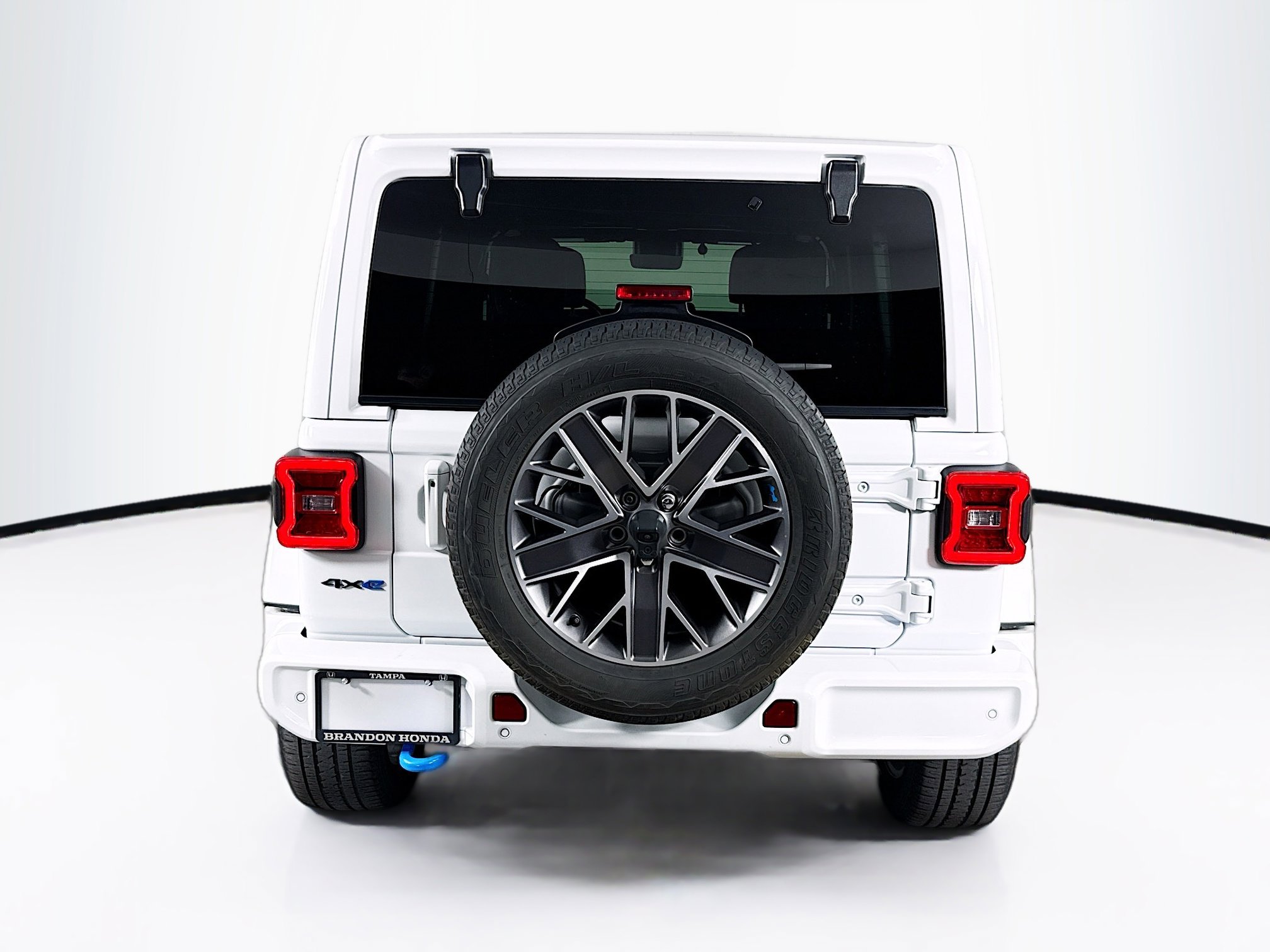 Used 2022 Jeep Wrangler Unlimited Sahara image 30