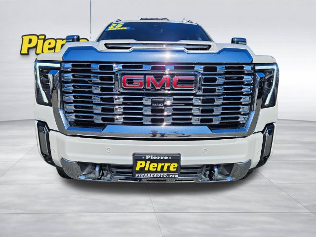 Used 2025 GMC Sierra 3500 Denali w/ Denali Reserve Package AWD/4WD image 9