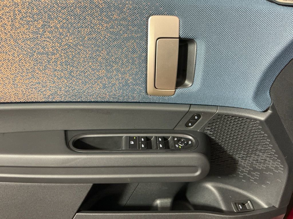 Certified 2025 MINI Cooper Countryman S AWD/4WD image 15