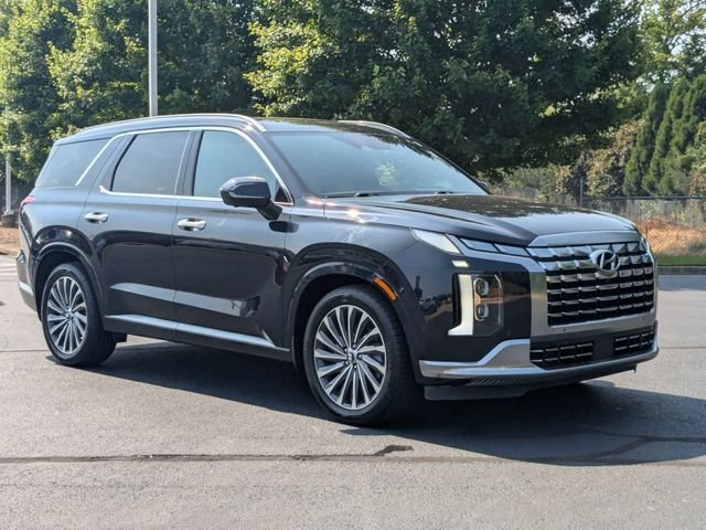 Used 2024 Hyundai Palisade Calligraphy AWD/4WD image 2