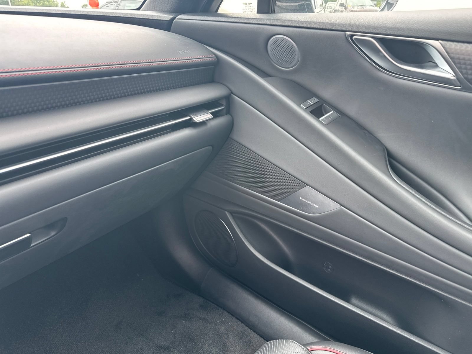 New 2025 Genesis G80 2.5T Sport Prestige AWD/4WD image 24