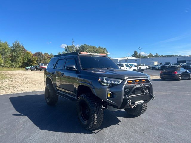 Used 2022 Toyota 4Runner TRD Sport w/ Technology Package AWD/4WD image 9