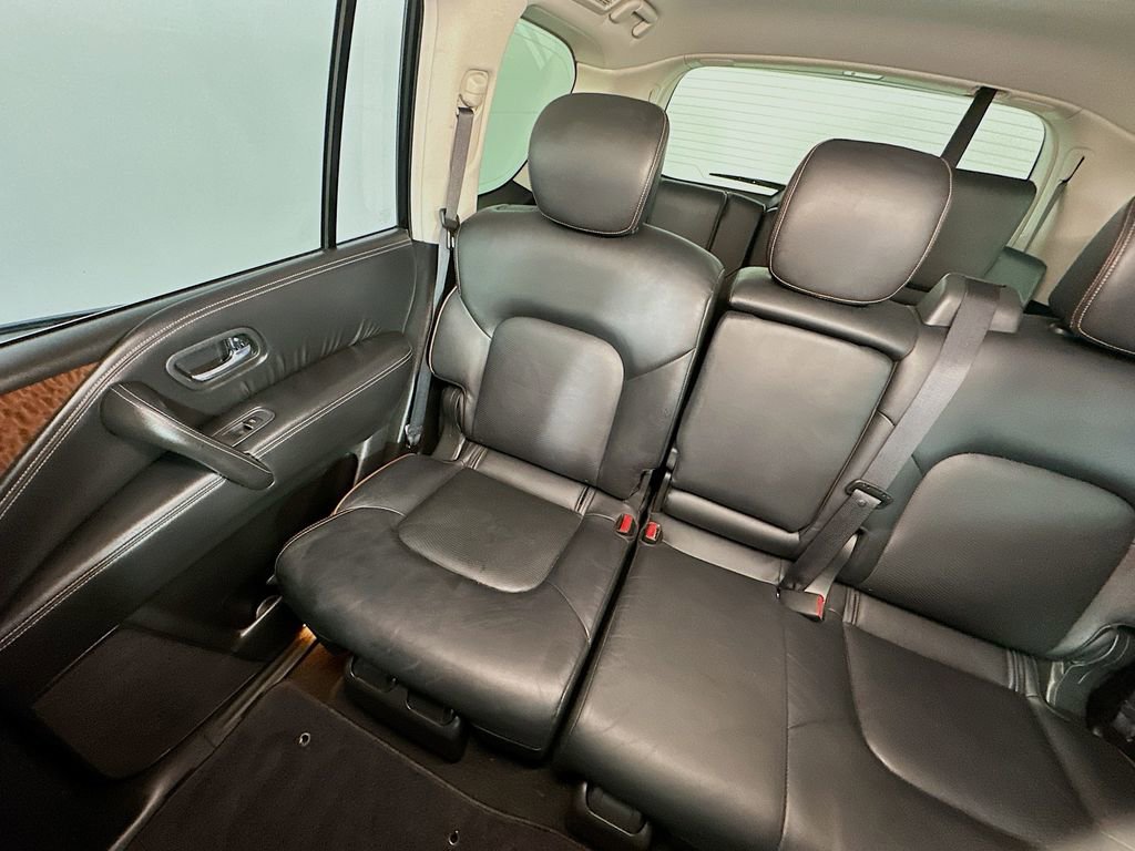 Used 2017 Nissan Armada Platinum image 12