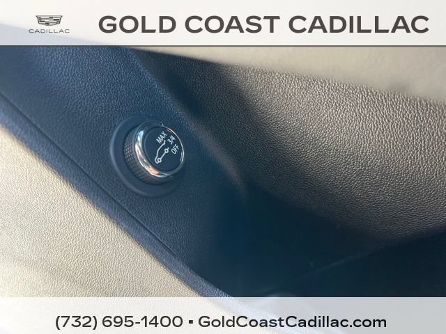 Certified 2023 Cadillac XT5 Premium Luxury w/ LPO, Floor Liner Package AWD/4WD image 17