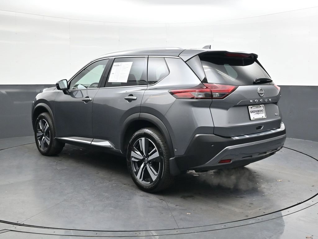 Used 2023 Nissan Rogue SL w/ SL Premium Package image 6