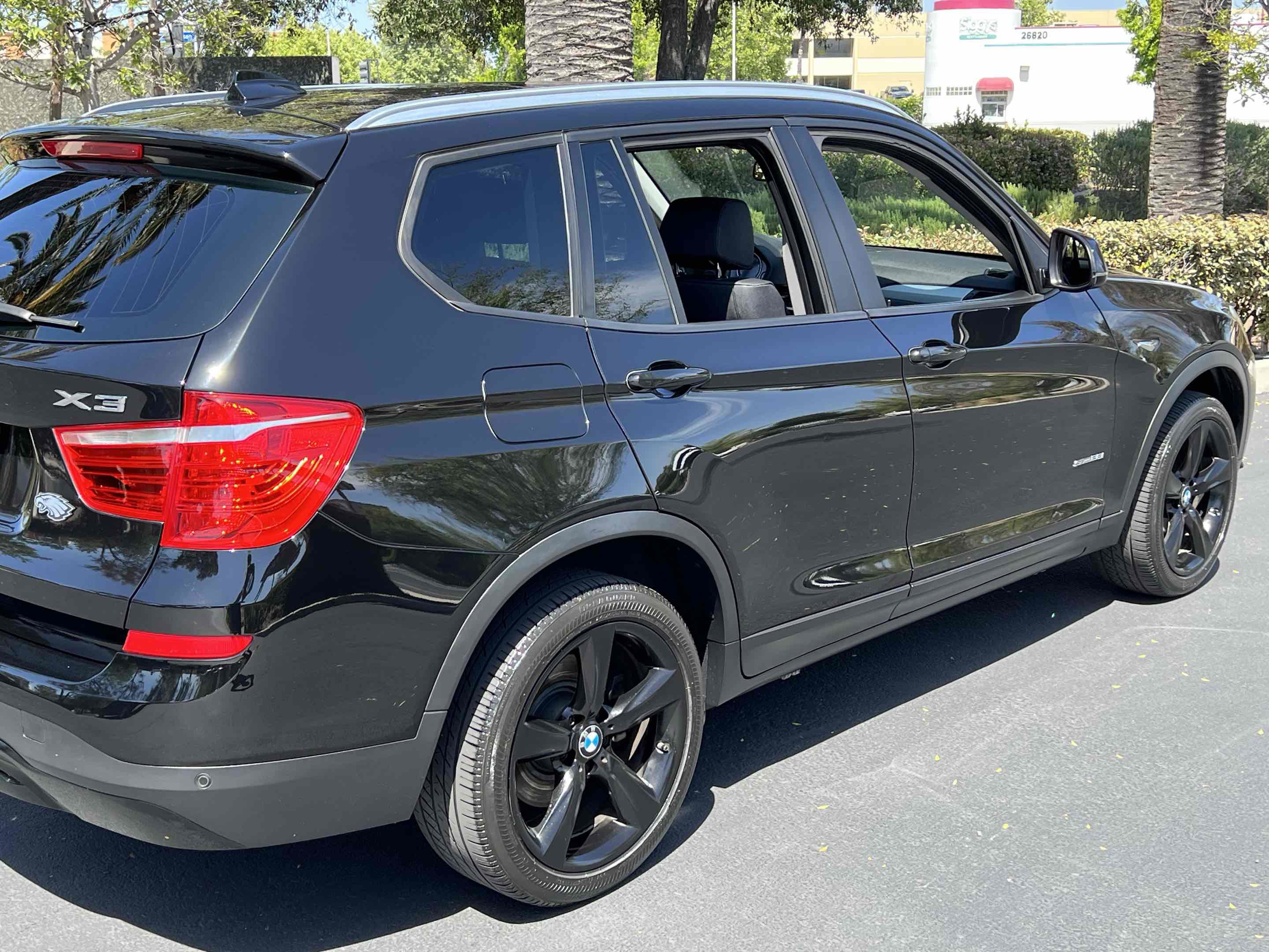Used 2017 BMW X3 sDrive28i RWD image 32