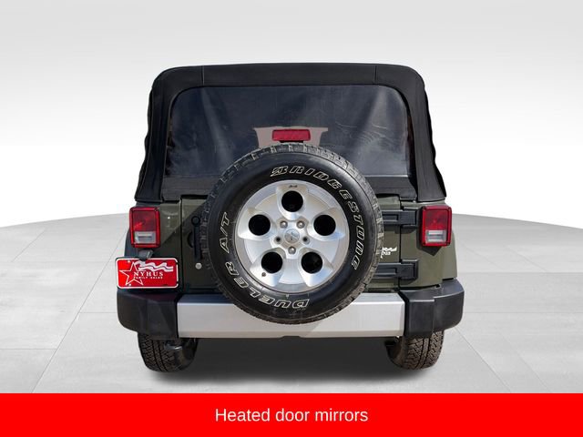 Used 2015 Jeep Wrangler Unlimited Sahara w/ Connectivity Group image 6