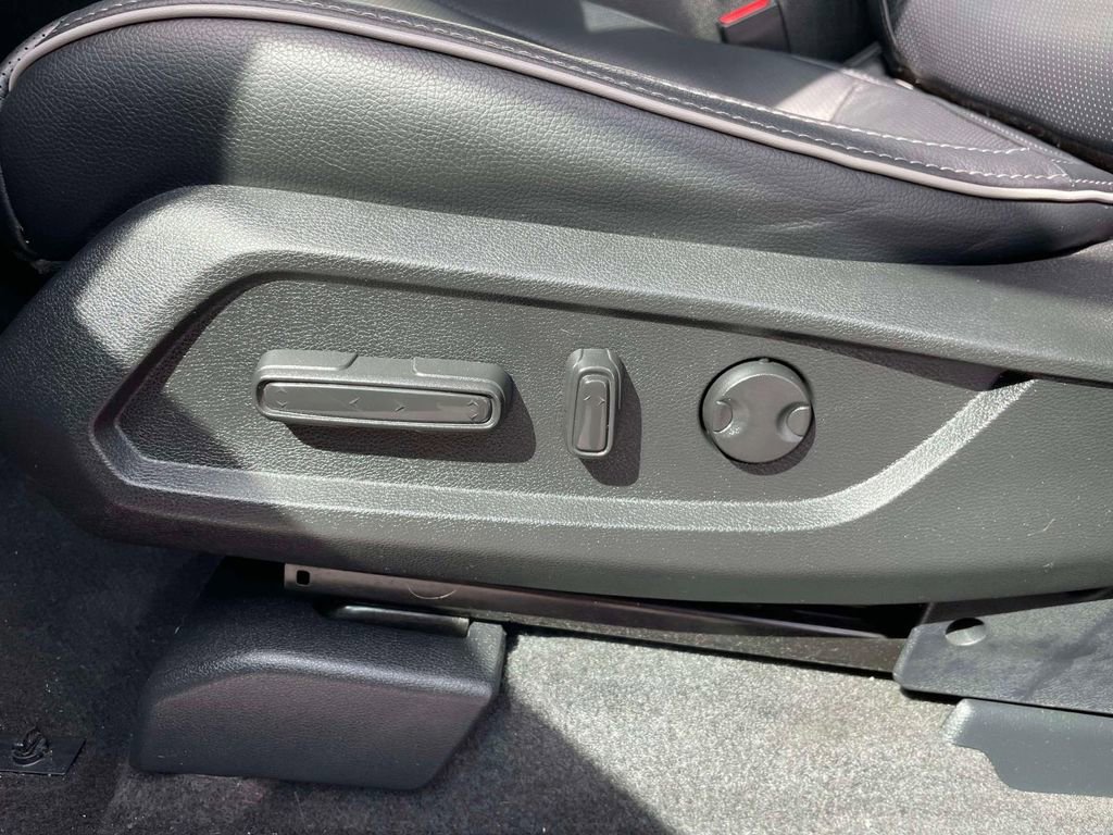 Certified 2023 Honda Pilot Elite image 20