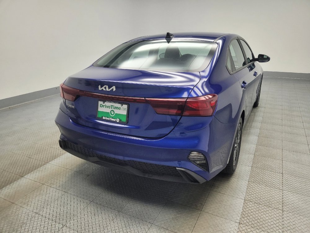 Used 2023 Kia Forte LXS image 7