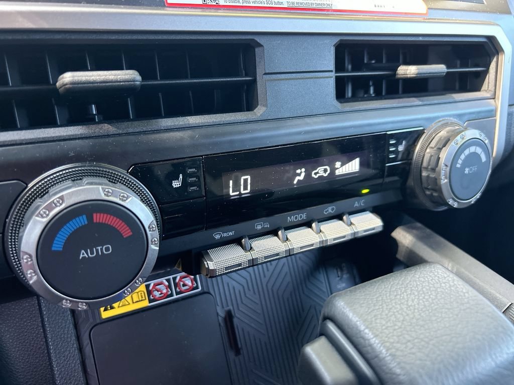 Certified 2025 Toyota 4Runner TRD Off-Road AWD/4WD image 23