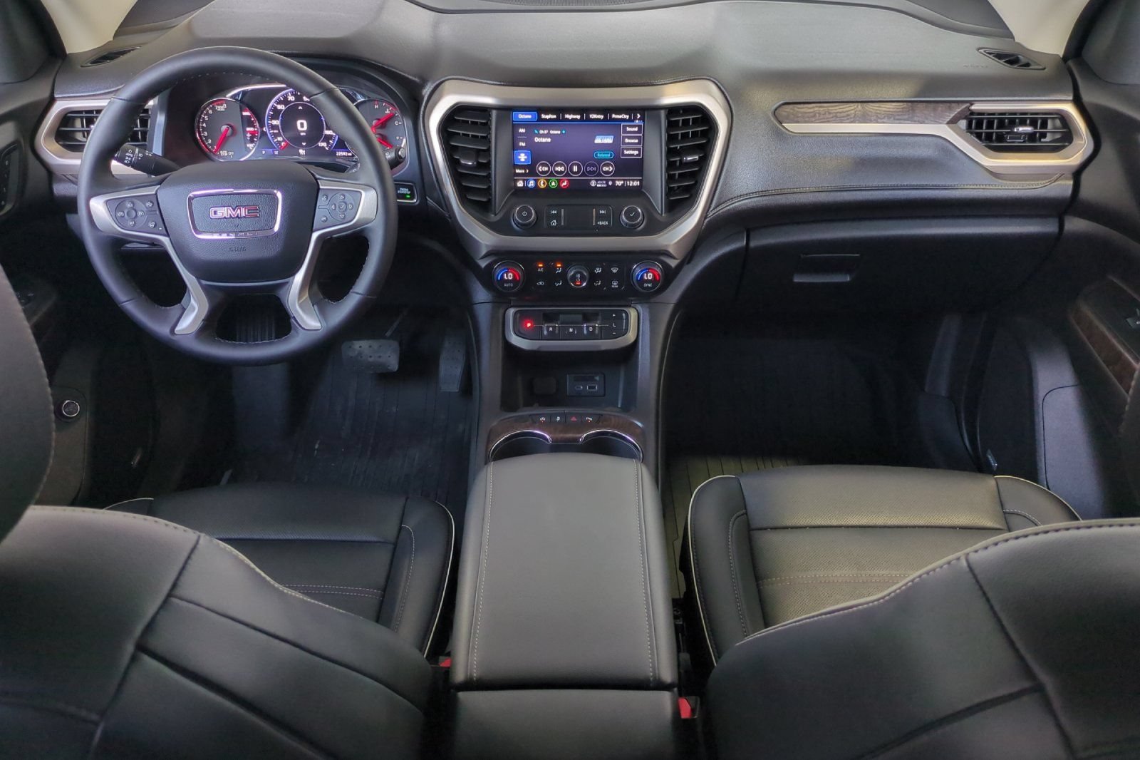 Used 2023 GMC Acadia Denali w/ Denali Ultimate Package AWD/4WD image 14