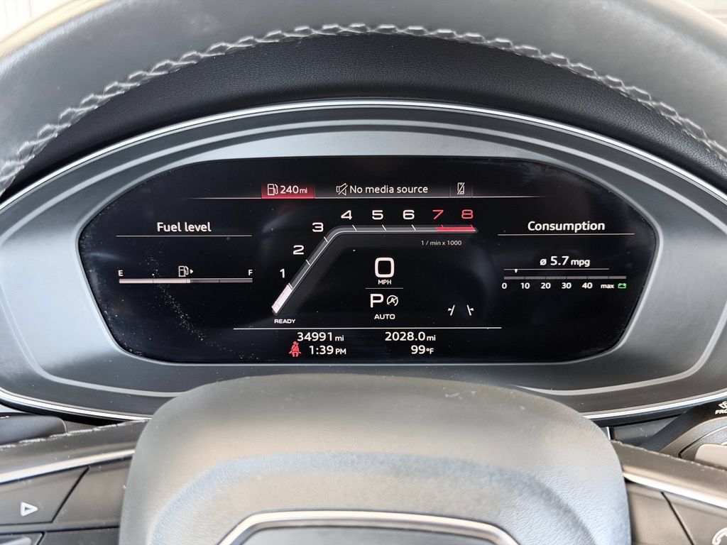 Used 2023 Audi Q5 2.0T Premium Plus w/ Premium Plus Package AWD/4WD image 17
