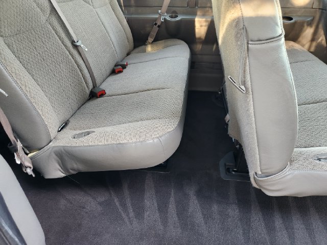 Used 2025 Chevrolet Express 3500 LT w/ LT Preferred Equipment Group RWD image 32