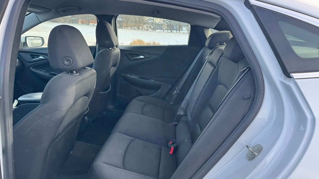Used 2023 Chevrolet Malibu LT image 15