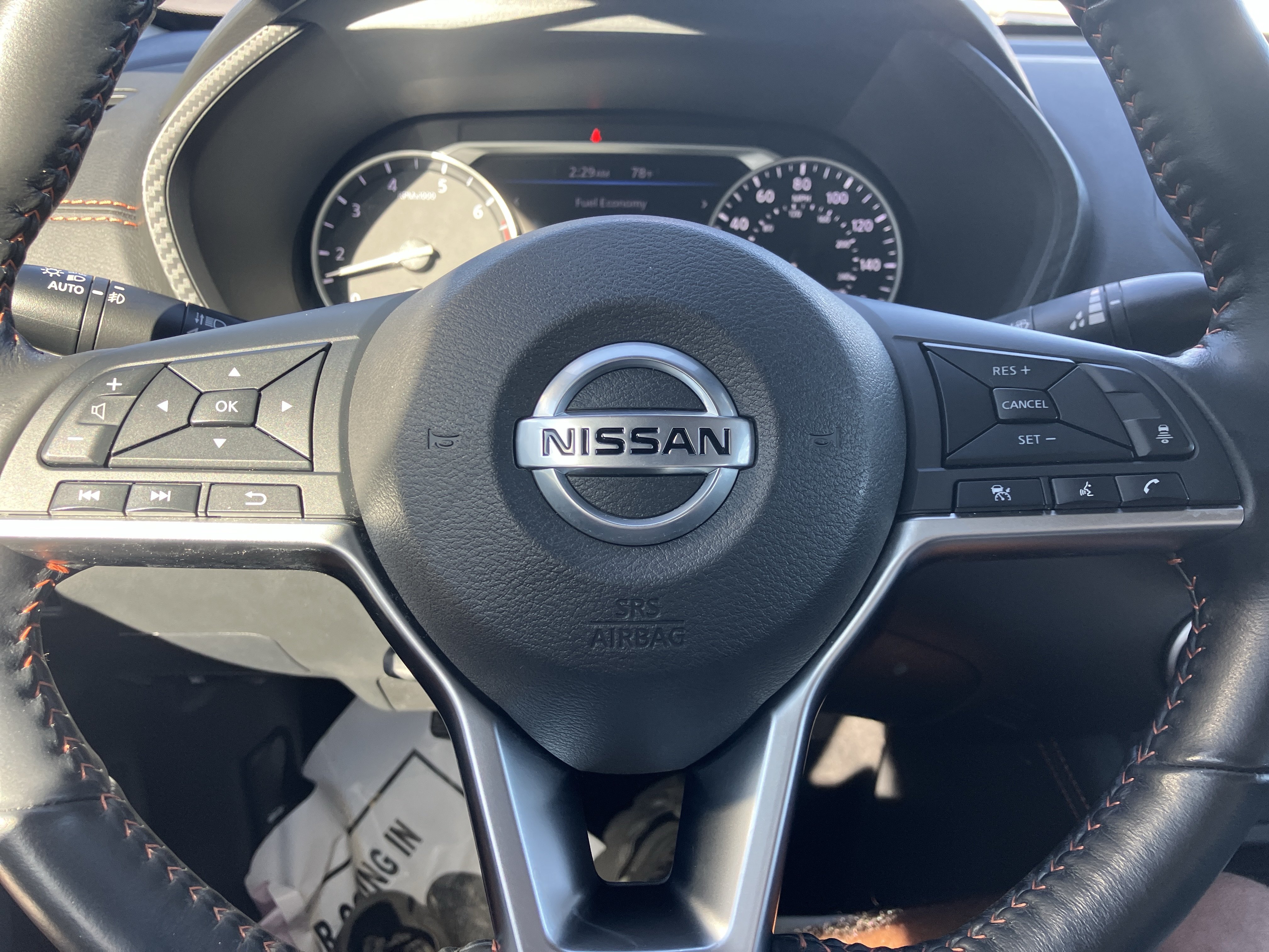 Used 2022 Nissan Sentra SR w/ SR Premium Package FWD image 20