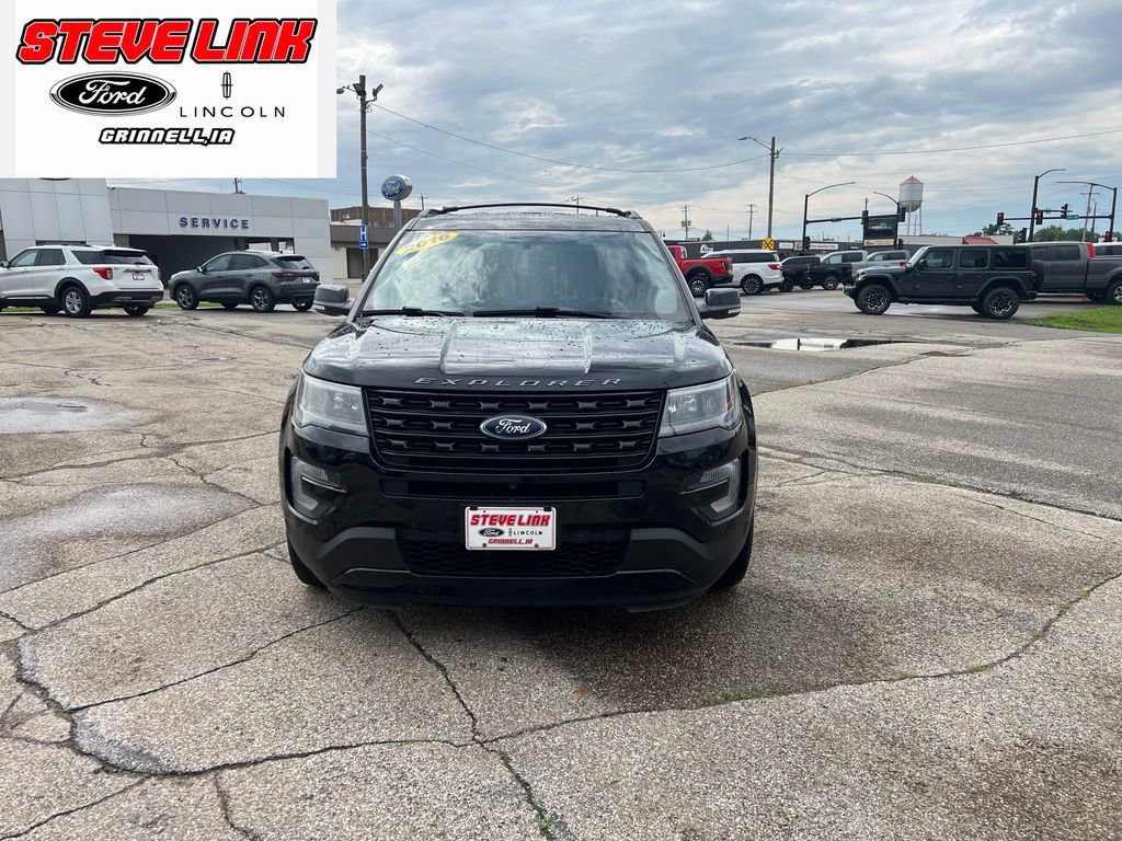 Used 2016 Ford Explorer Sport w/ Equipment Group 401A AWD/4WD image 3