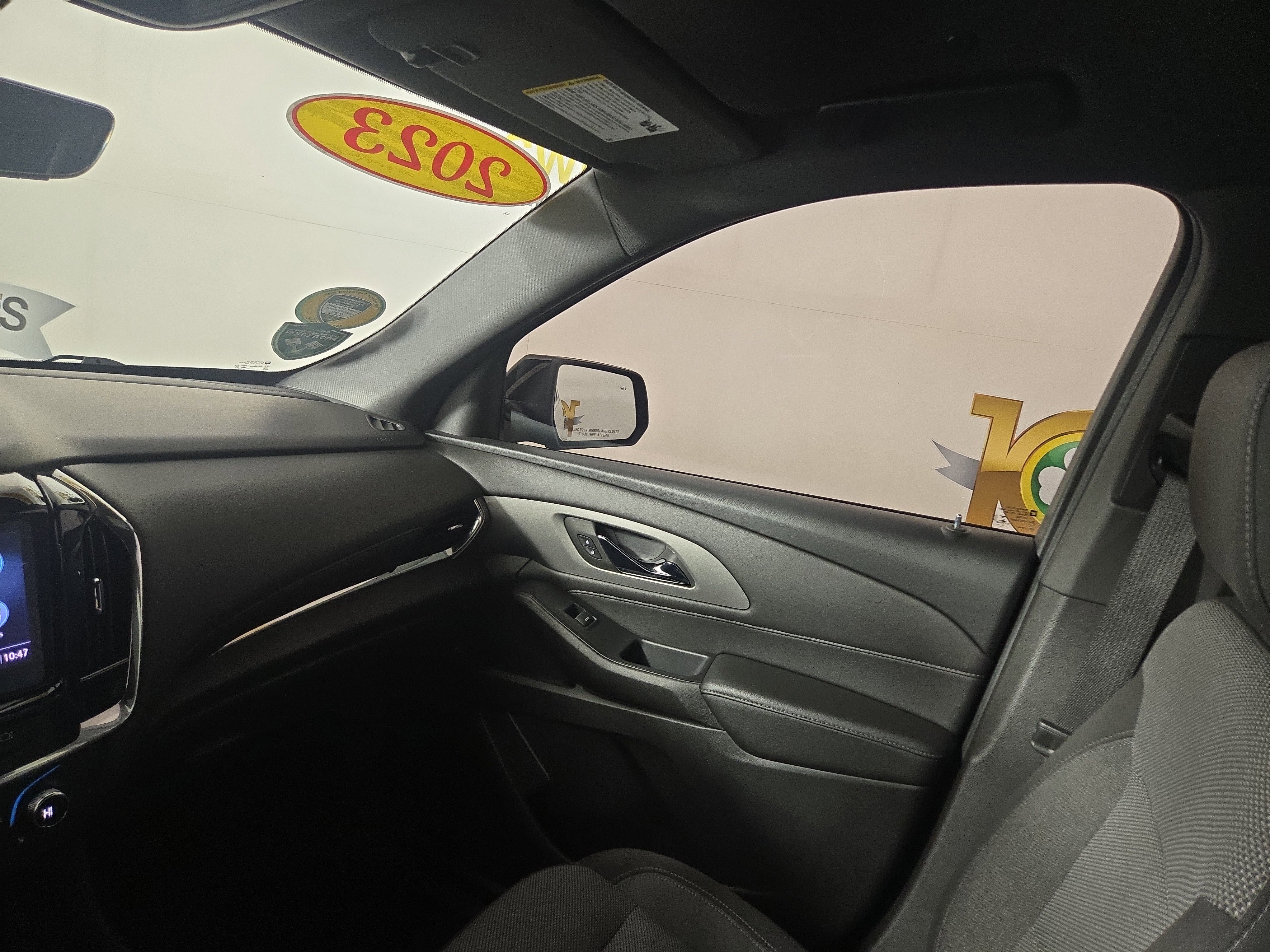 Certified 2023 Chevrolet Traverse LT image 24