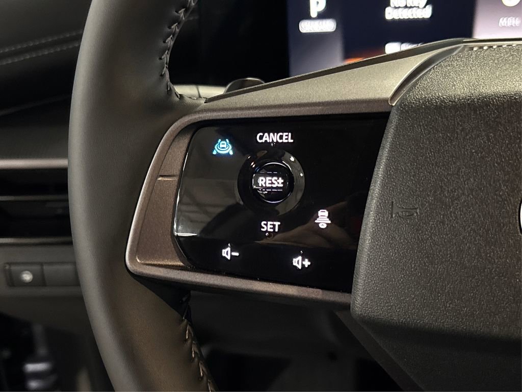Certified 2025 Nissan Murano SV AWD/4WD image 28