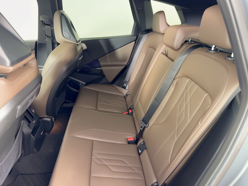 Used 2026 BMW X3 xDrive30i w/ Convenience Package AWD/4WD image 25