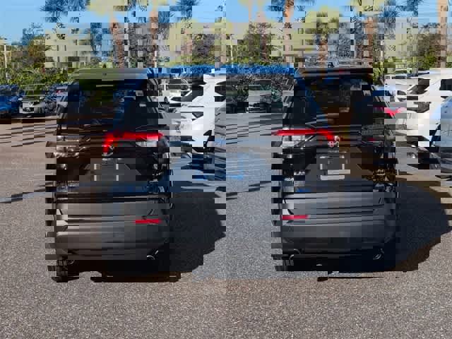 Used 2023 Toyota RAV4 LE image 7