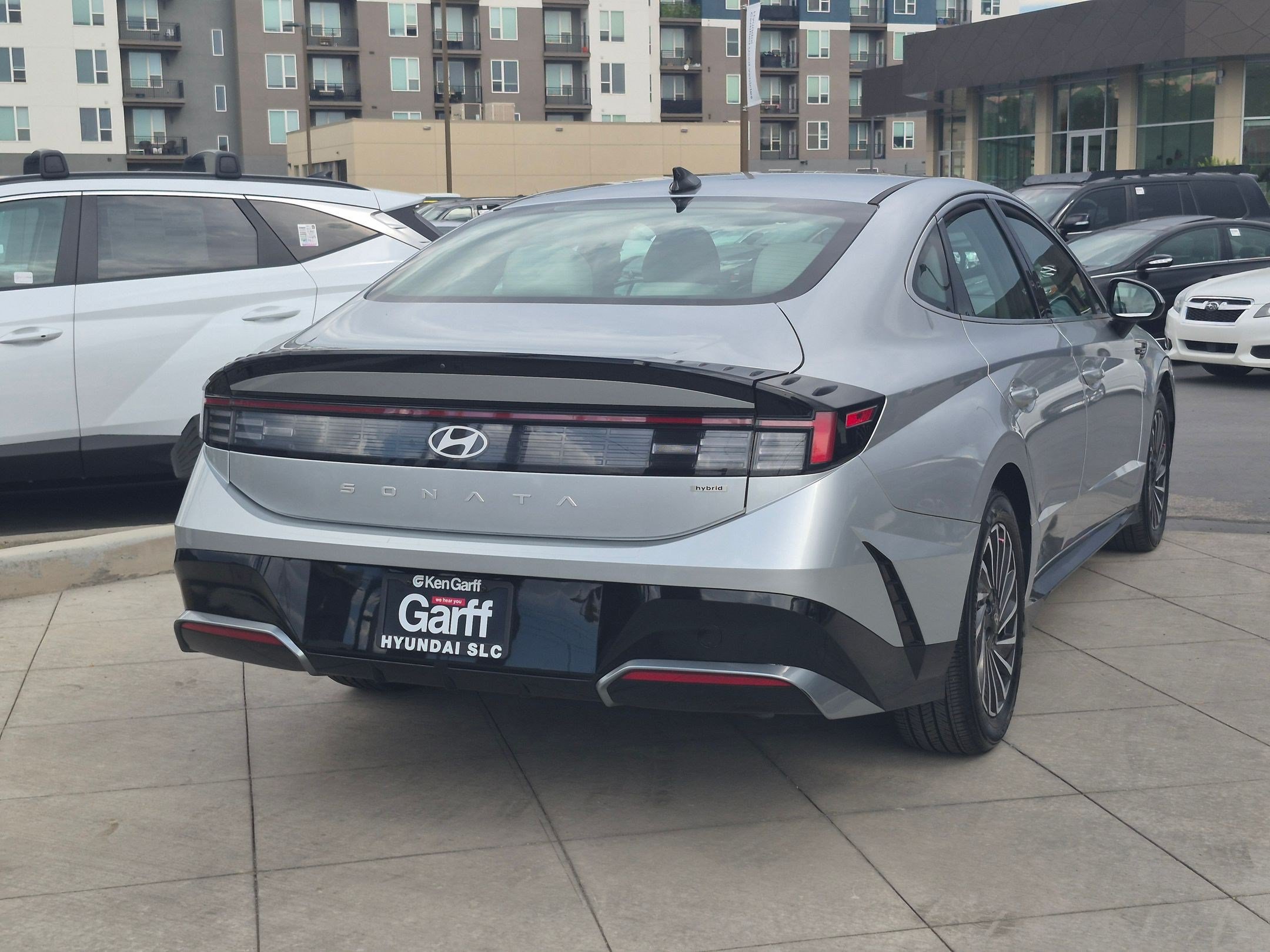 Certified 2025 Hyundai Sonata SEL FWD image 4