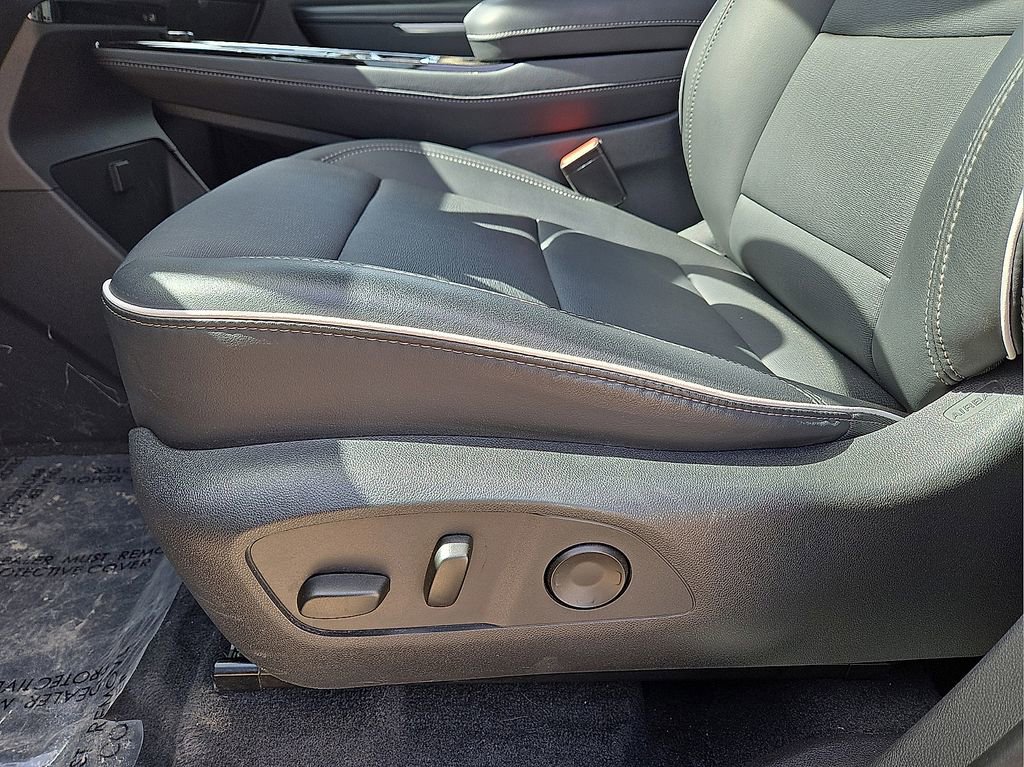 Used 2025 Buick Enclave Preferred image 24