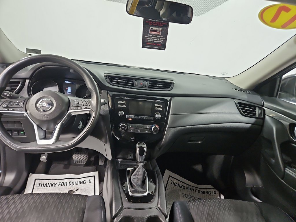 Used 2017 Nissan Rogue S w/ S Appearance Package AWD/4WD image 13