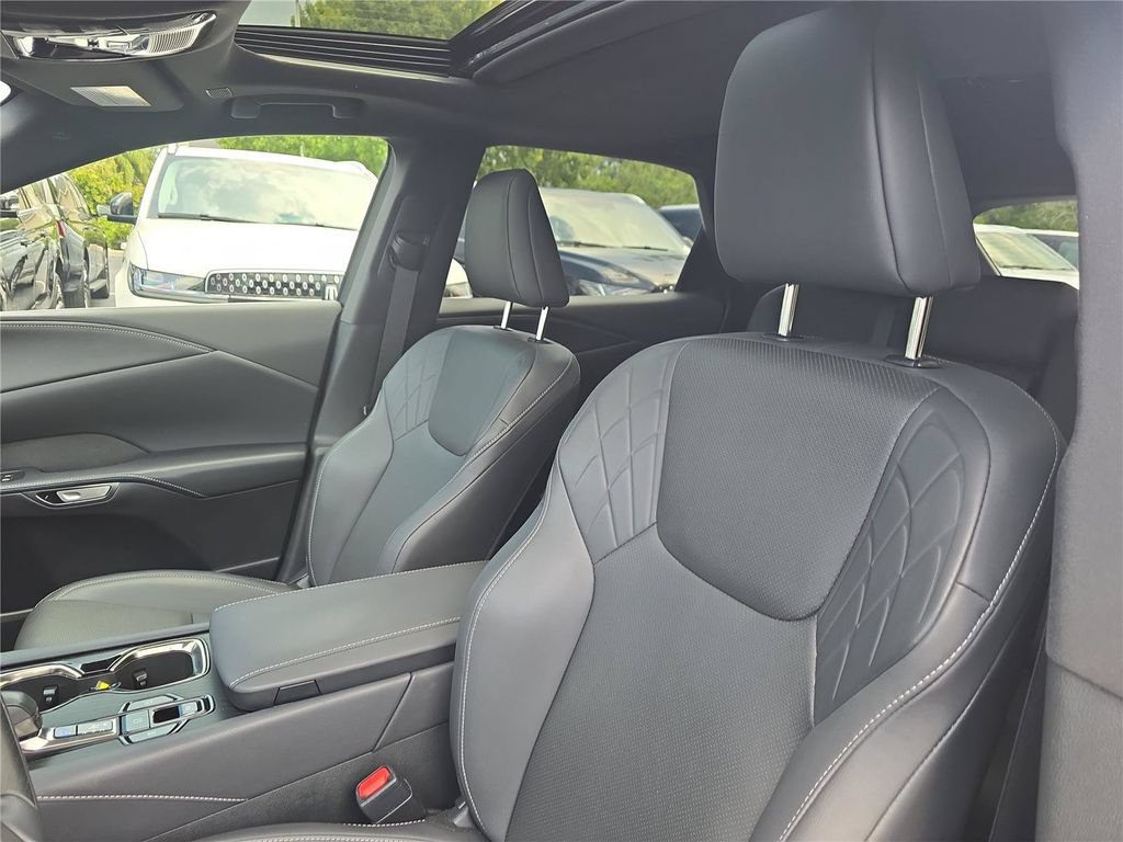 Used 2023 Lexus RX 350 Premium w/ Accessory Package (Z1) FWD image 20