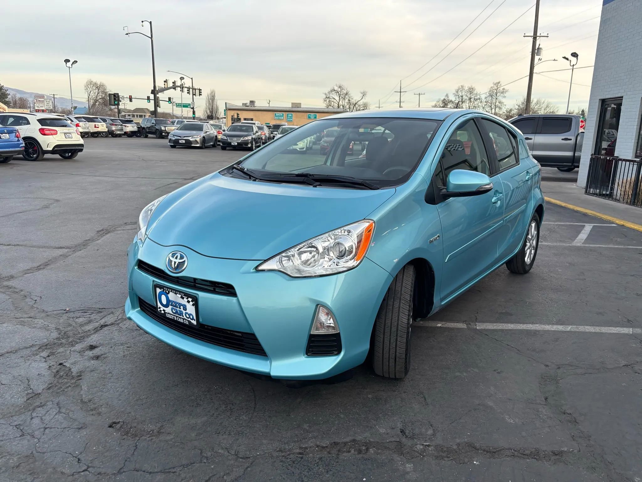 Used 2012 Toyota Prius C Three image 2