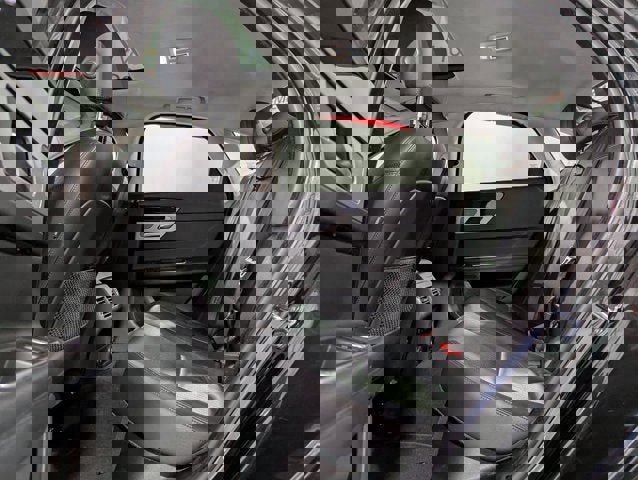 Used 2019 Jaguar XF Prestige image 20