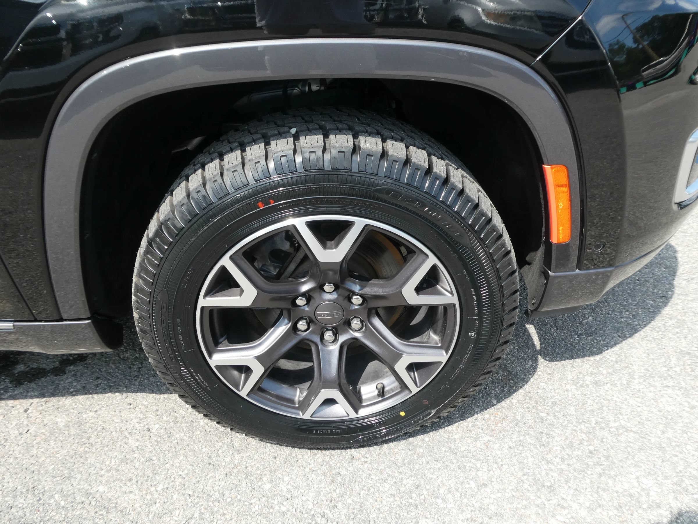 Used 2022 Jeep Wagoneer Series III w/ Premium Group I AWD/4WD image 37
