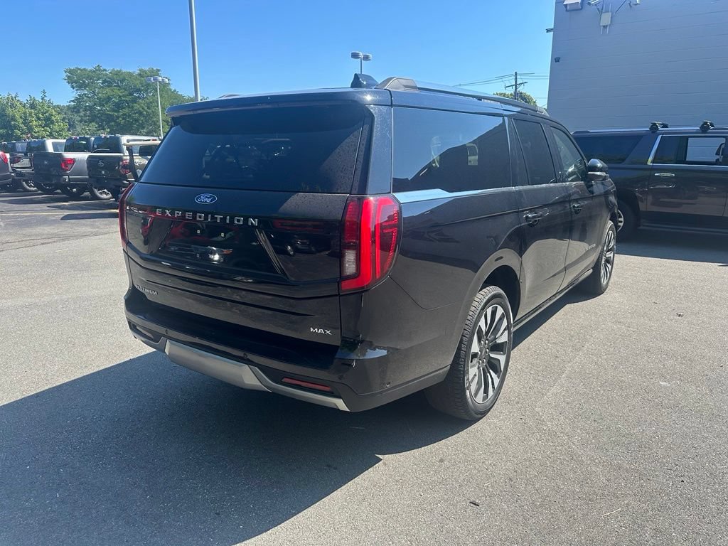 Used 2025 Ford Expedition Max Platinum w/ Driver's Package AWD/4WD image 7