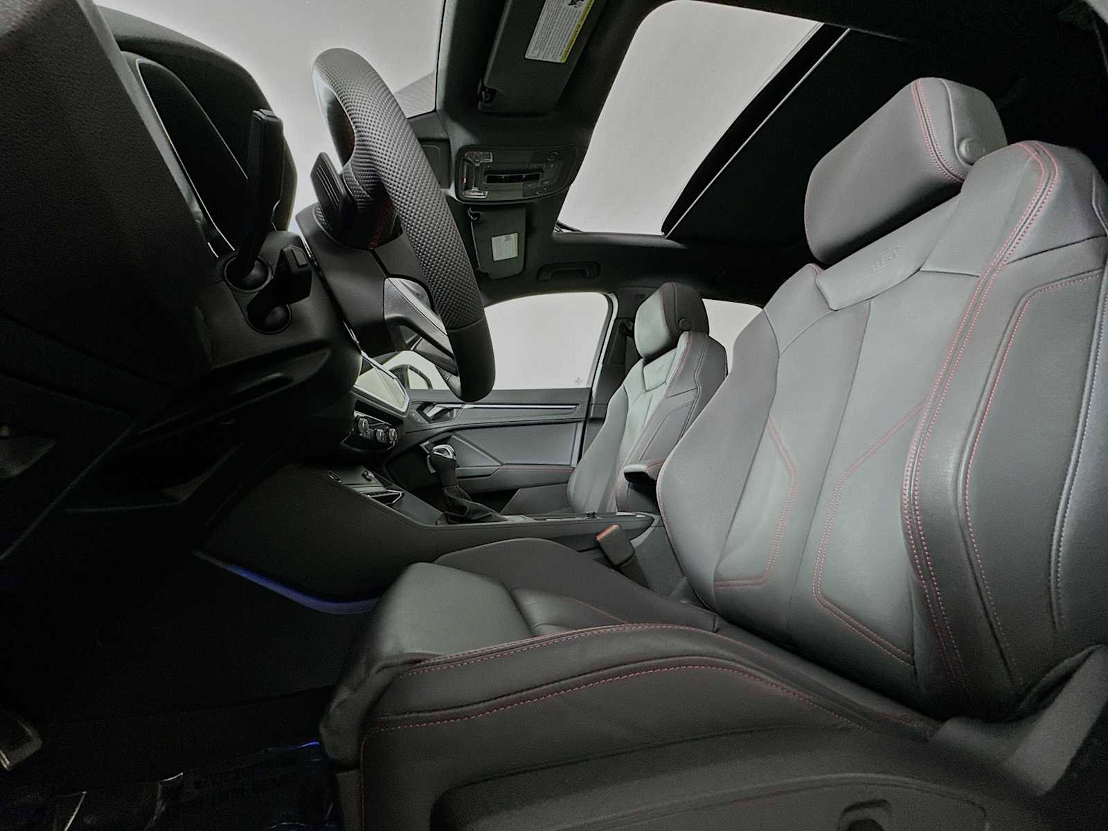 Certified 2025 Audi Q3 2.0T Premium Plus w/ Premium Plus Package image 18