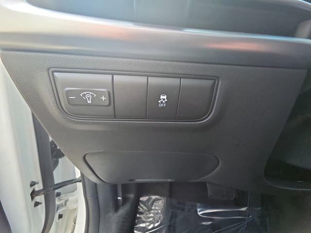 Certified 2025 Hyundai Tucson SE image 35