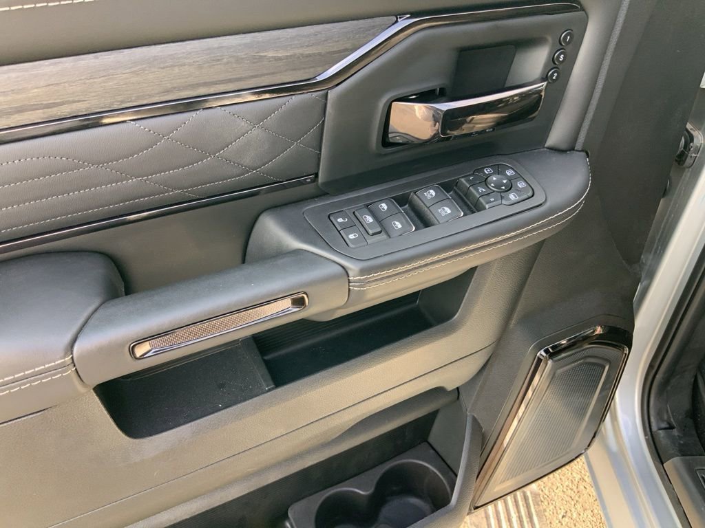 New 2026 RAM 2500 Limited image 16