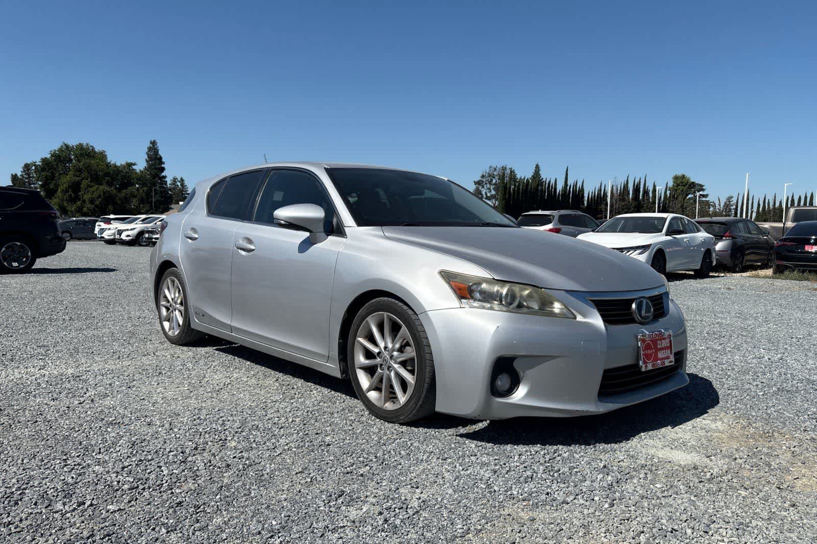 Used 2012 Lexus CT 200h Premium w/ Premium Audio Pkg FWD image 10