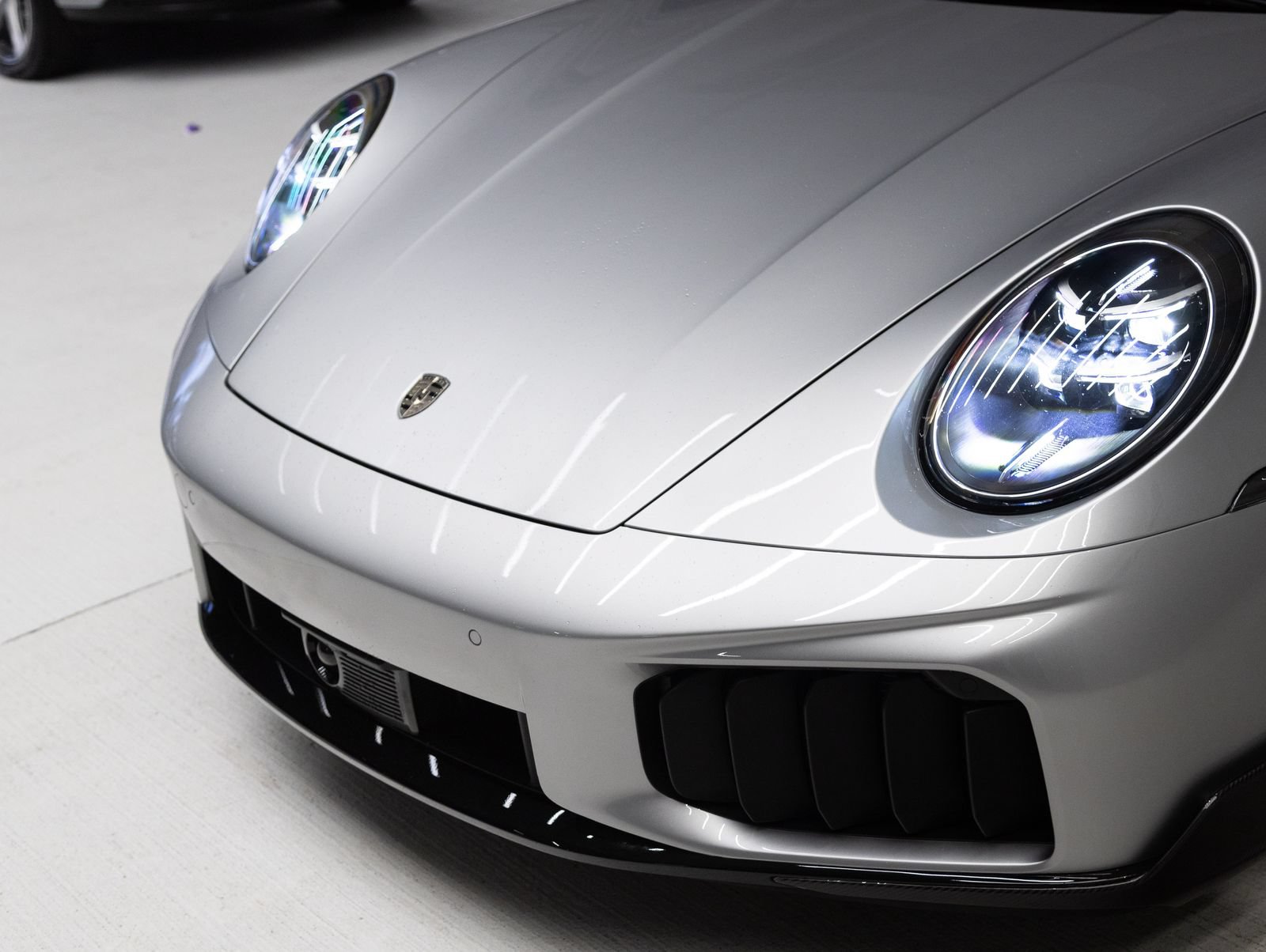 Certified 2026 Porsche 911 Turbo S AWD/4WD image 33