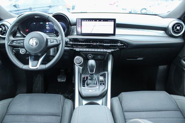 Used 2024 Alfa Romeo Tonale Ti image 16