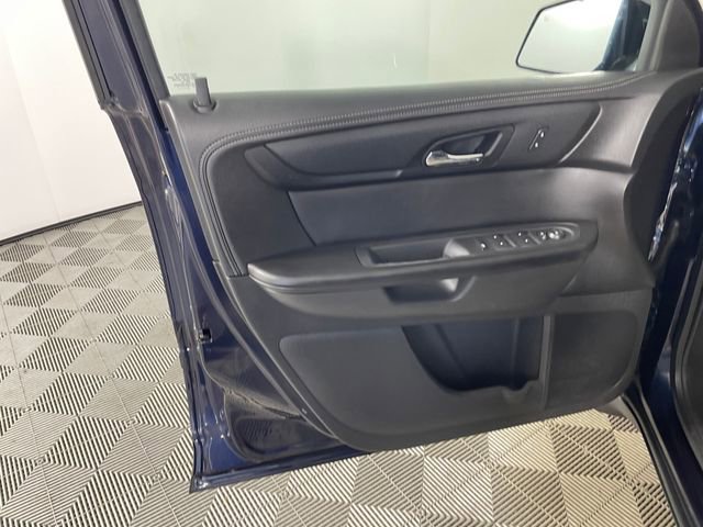 Used 2015 Chevrolet Traverse LT AWD/4WD image 16