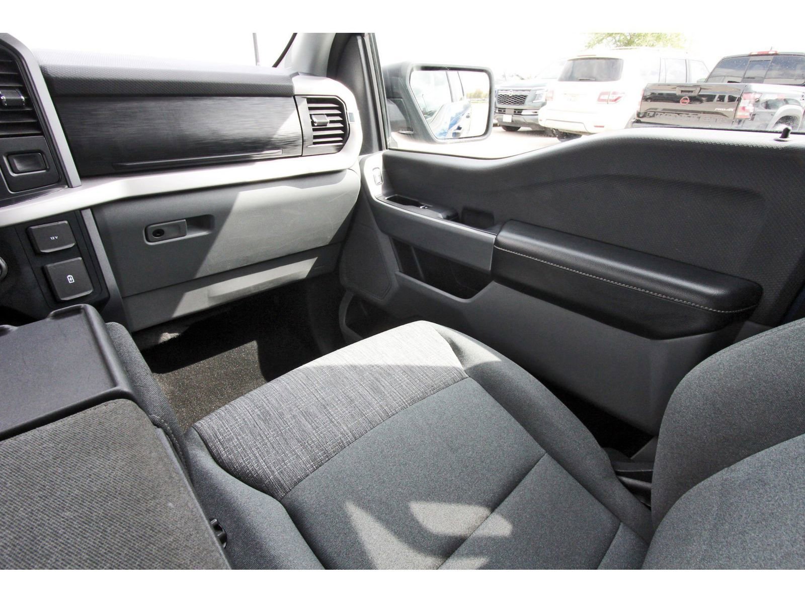 Used 2023 Ford F150 XLT RWD image 12