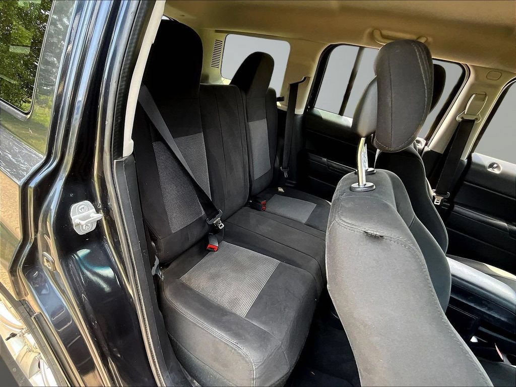 Used 2014 Jeep Patriot Sport w/ Power Value Group AWD/4WD image 22