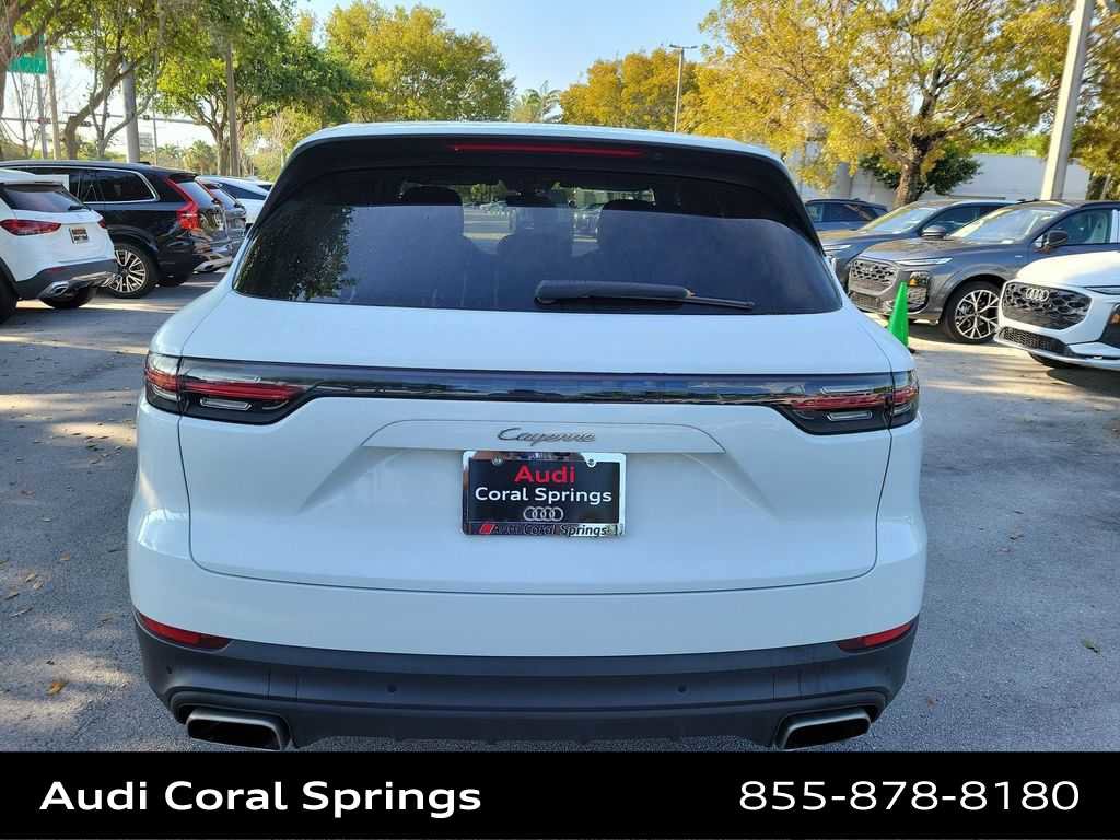 Used 2021 Porsche Cayenne image 13