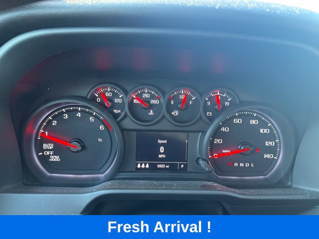 Used 2025 Chevrolet Silverado 1500 Custom w/ LPO, Dark Essentials Package RWD image 4