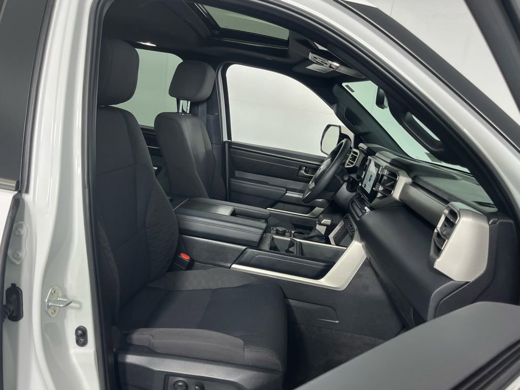 Used 2026 Toyota Sequoia SR5 image 27